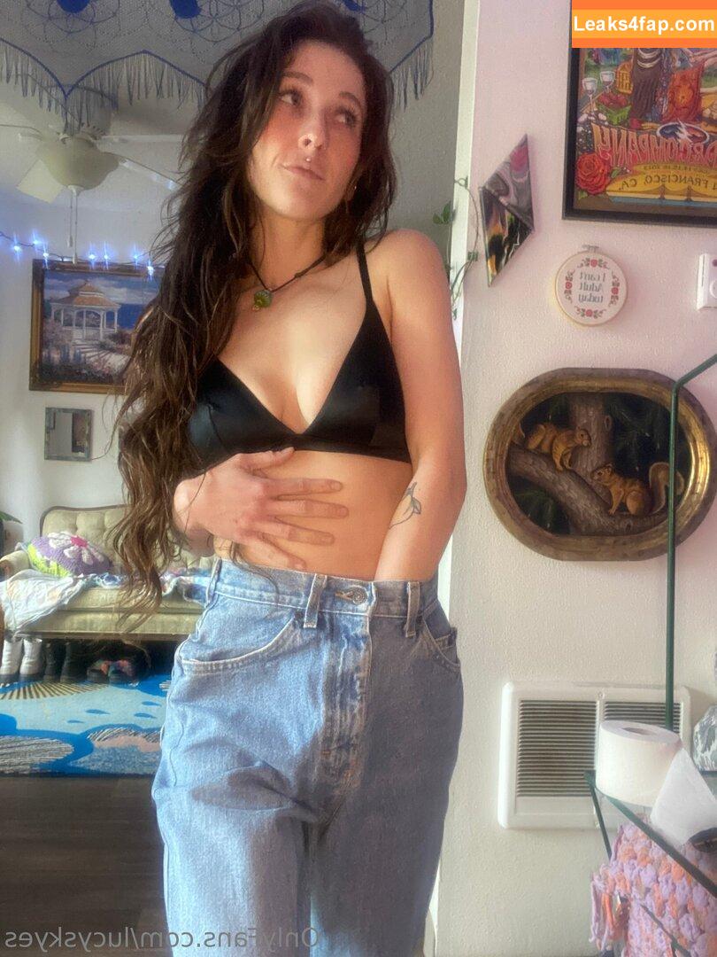 lucyskyes / Megan Bitchell's Sister / lucysykesrellie слитое фото фото #0135