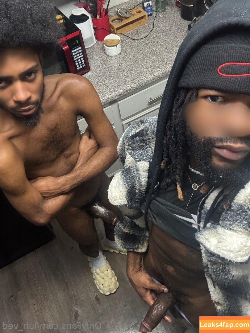 luh_ved / luh.ved leaked photo photo #0020