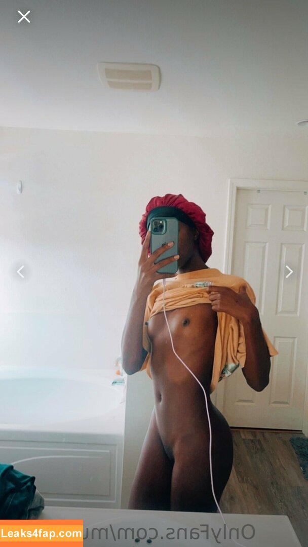 Luhmulaa /  / Moesha Watson / Mula.babe leaked photo photo #0035