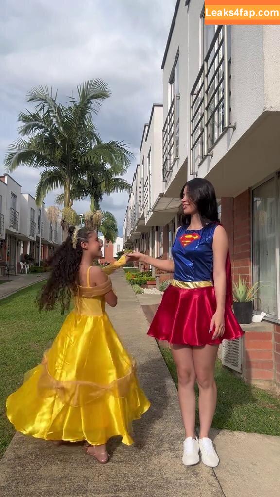 Luisa Valencia / lu_valenciaz слитое фото фото #0094