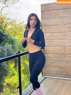 Luisa Valencia photo #0010