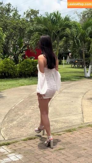 Luisa Valencia photo #0077