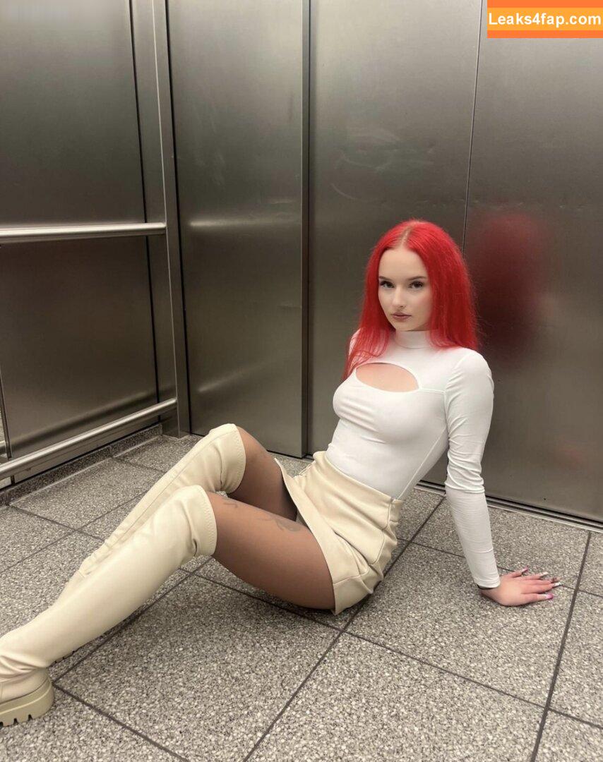 Luise Sophie / kimkaty_rides / luise.sophiee leaked photo photo #0022