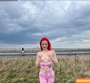Luise Sophie photo #0058