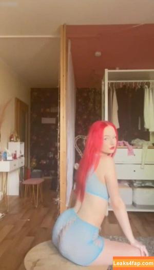 Luise Sophie photo #0119