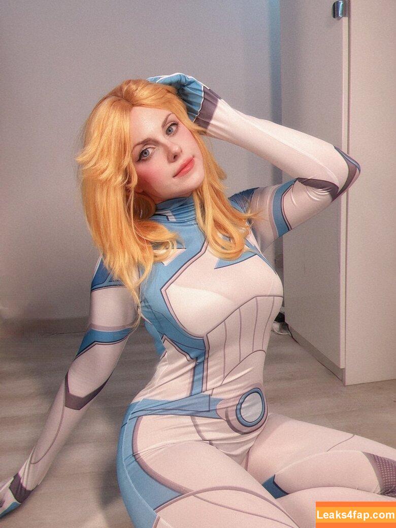 luluthelottie /  leaked photo photo #0142