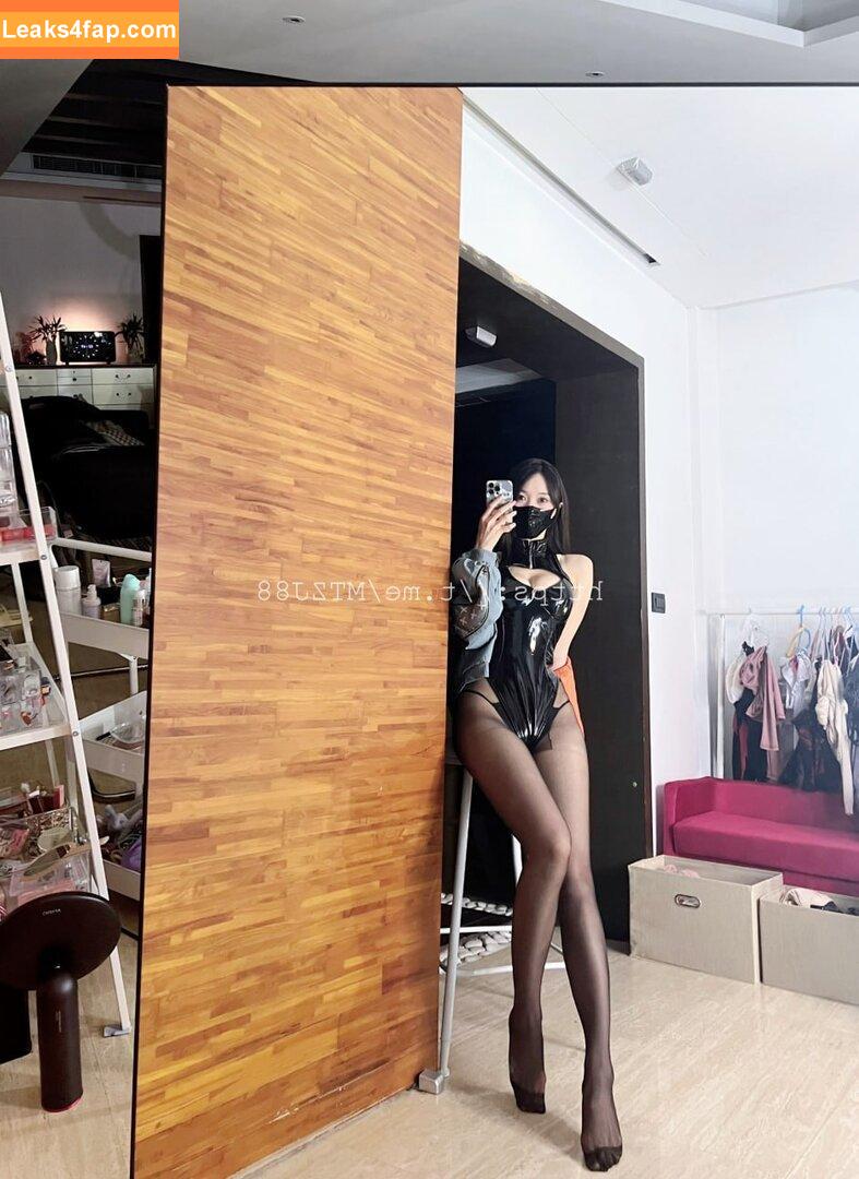 lumanyu2233 / 小小玉酱 / 小玉吃果冻 слитое фото фото #0006