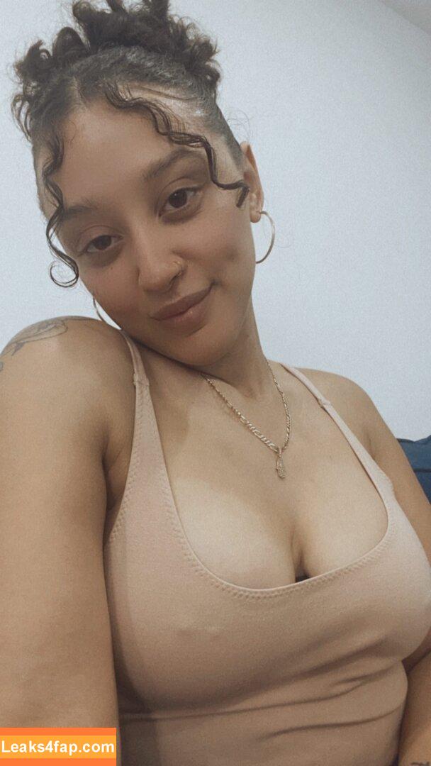 LuminousLindaa / LindaLuxxx / LuminousLinda / LuxuriousLinda / lionlindaa leaked photo photo #0056