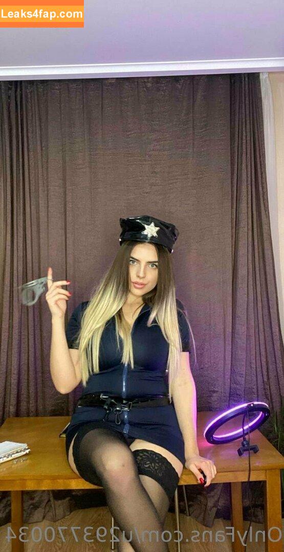 luna_amor_amor / luna_amor_official leaked photo photo #0038