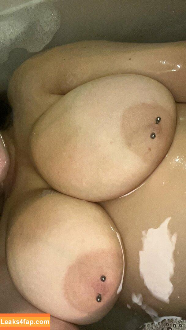 Luna_foxx11x /  / Chelsannaxx / luna_foxx11 leaked photo photo #0006