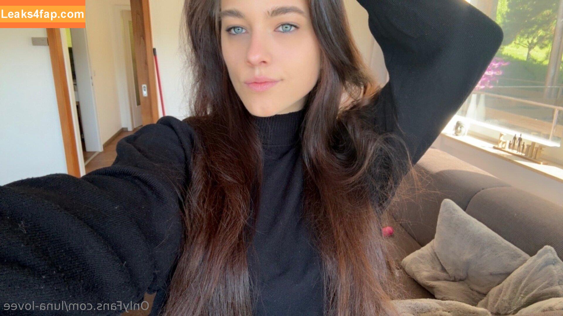 luna-lovee / lunalove_stjames leaked photo photo #0018
