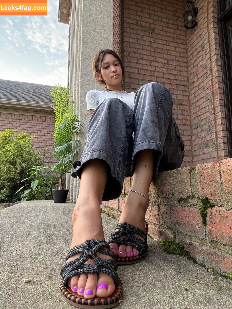 lunabelle.07 /  leaked photo photo #0024
