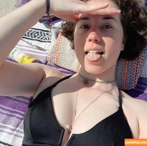 Lunaelamen photo #0004