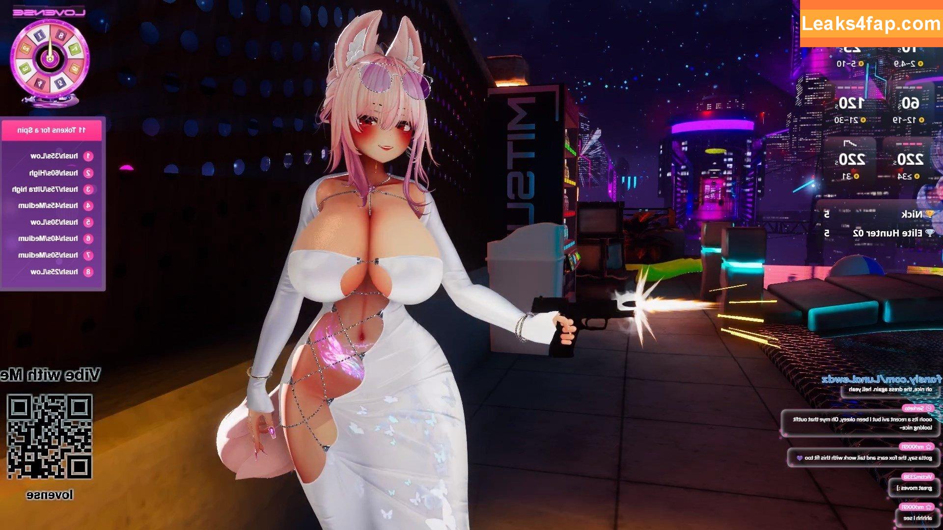 LunaLewdz / https: leaked photo photo #0007