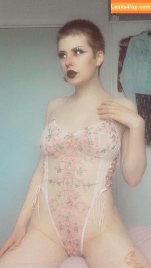 lunanymph photo #0021