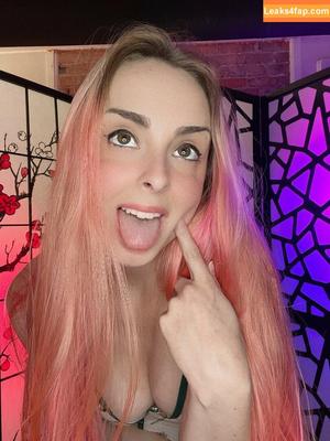 LunaRaeCosplay photo #0715