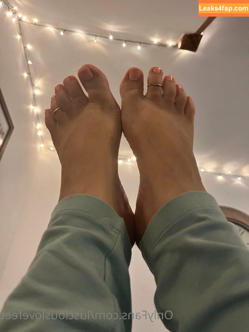 lusciouslovefeet / elinafeet leaked photo photo #0014