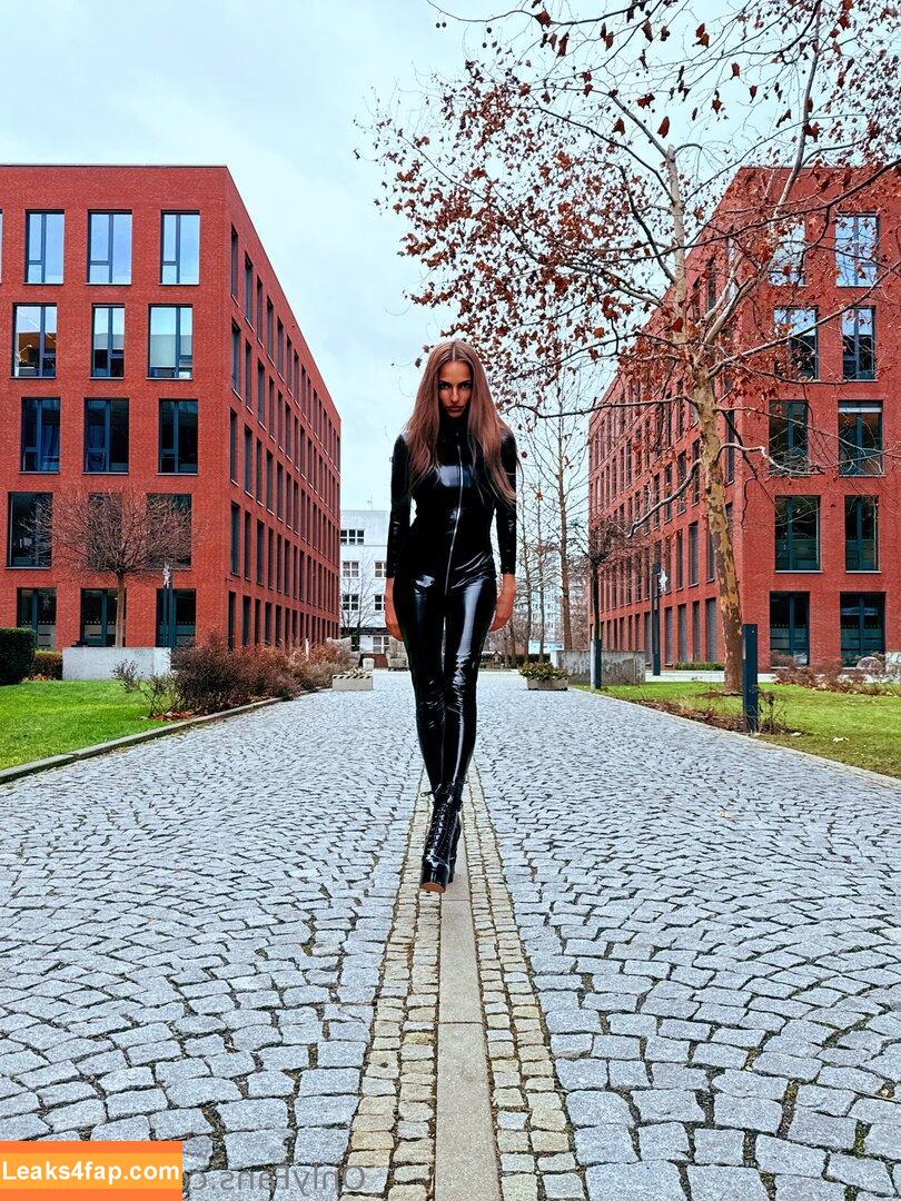 Lusilove / lusilove.official leaked photo photo #0035