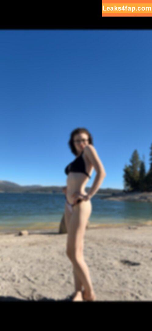 luvly_amelia / cw / luvly._amelia слитое фото фото #0017