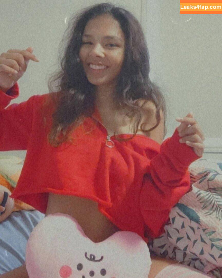 luvrynnie / luvryn_ leaked photo photo #0005