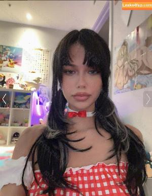 Luvstruck photo #0033