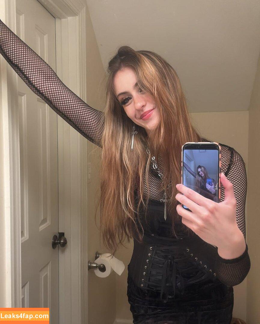 luweazl / Luisa leaked photo photo #0384