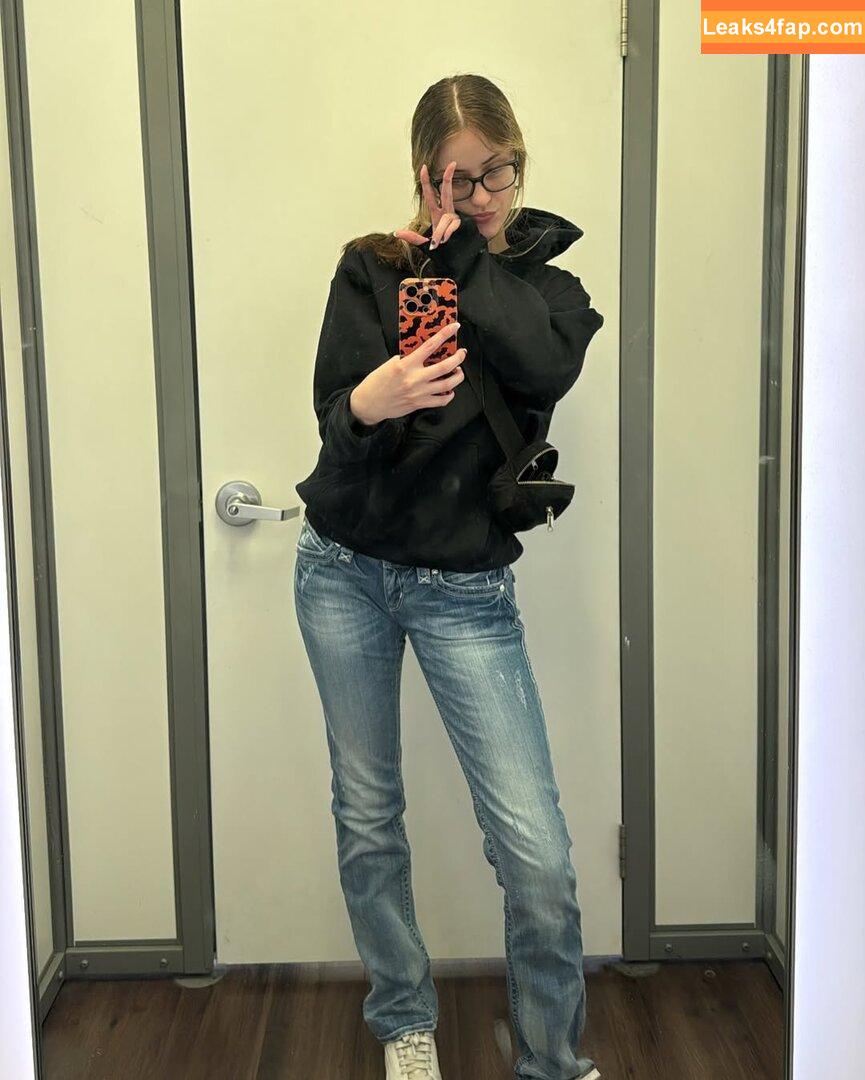 luweazl / Luisa leaked photo photo #0389