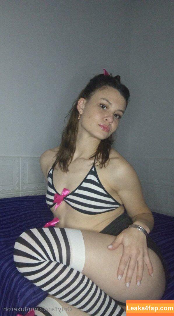 luxeroh /  leaked photo photo #0013