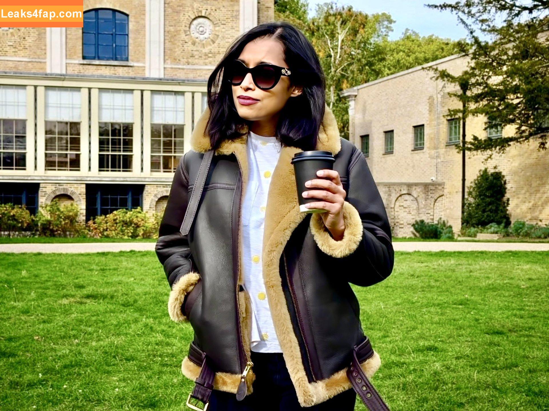 Luxma Gopal TV Presenter /  leaked photo photo #0037