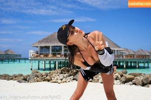 LuxuryGirl фото #0001