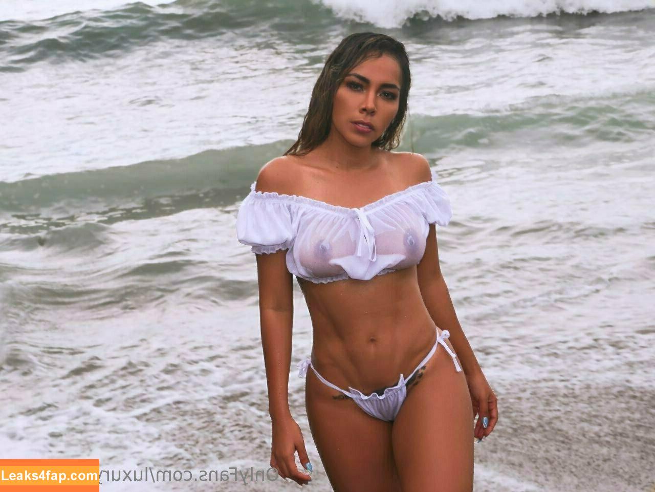 luxurypussyfree /  leaked photo photo #0052