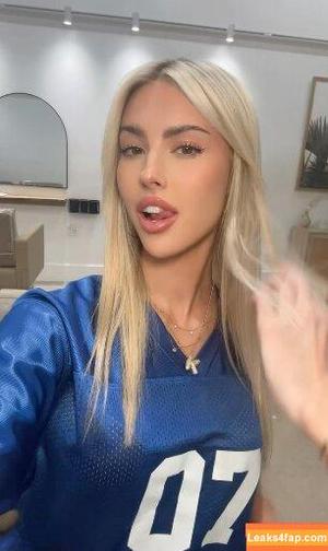 Lydia Free photo #0053