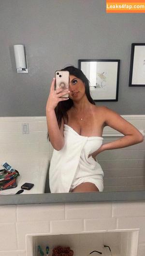 Lydia Hollis photo #0106