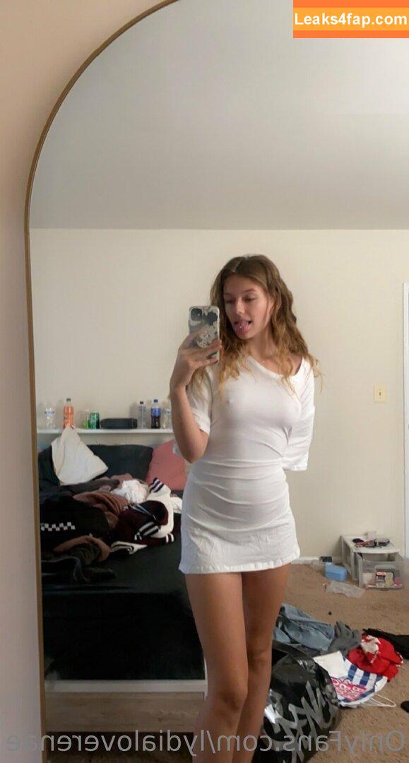 Lydia Renae / Slap Tastik / https: / lydia.free / lydia_renae.xo leaked photo photo #0878