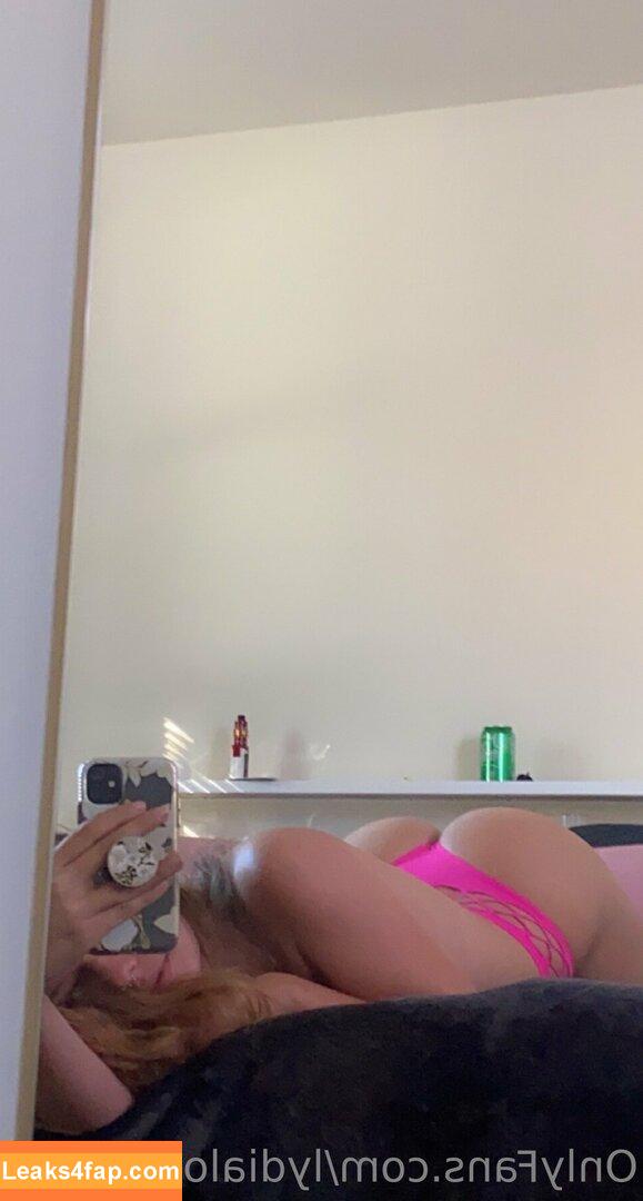 Lydia Renae / Slap Tastik / https: / lydia.free / lydia_renae.xo leaked photo photo #0883