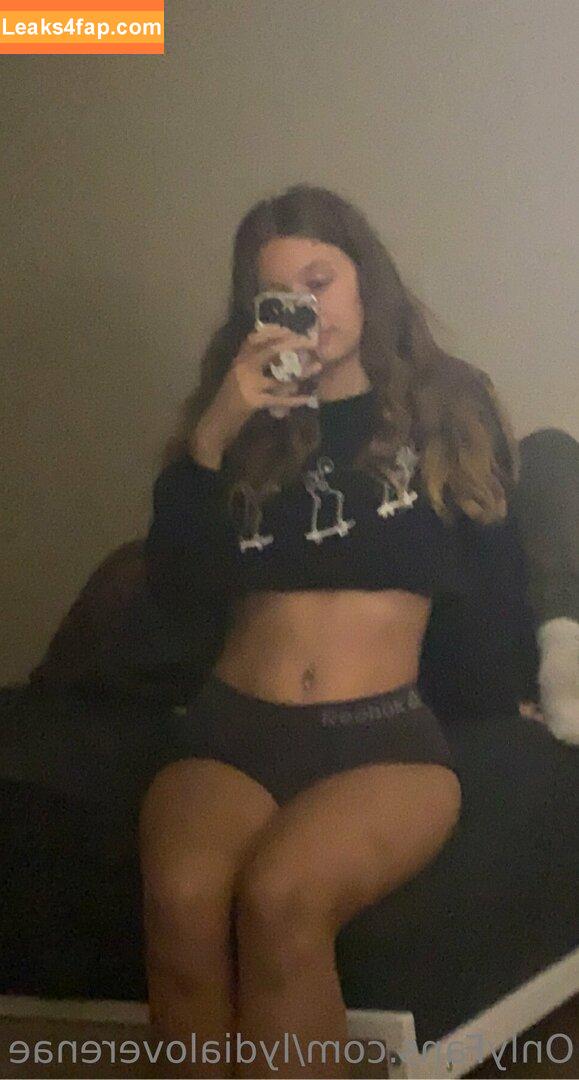 Lydia Renae / Slap Tastik / https: / lydia.free / lydia_renae.xo leaked photo photo #0899