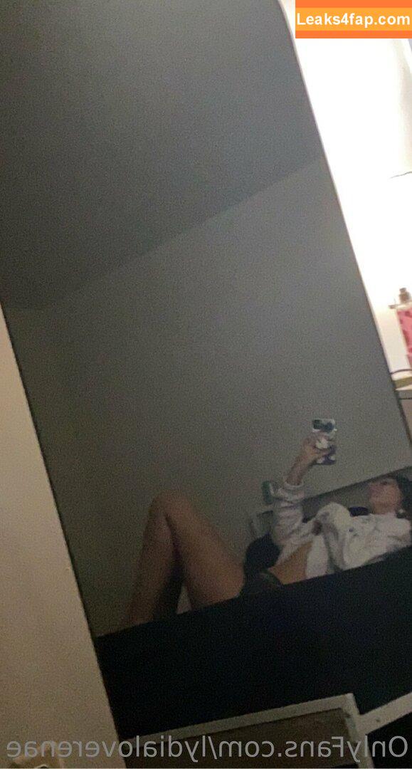 Lydia Renae / Slap Tastik / https: / lydia.free / lydia_renae.xo leaked photo photo #0901