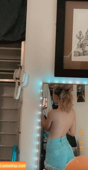 Lydia Renae photo #0018