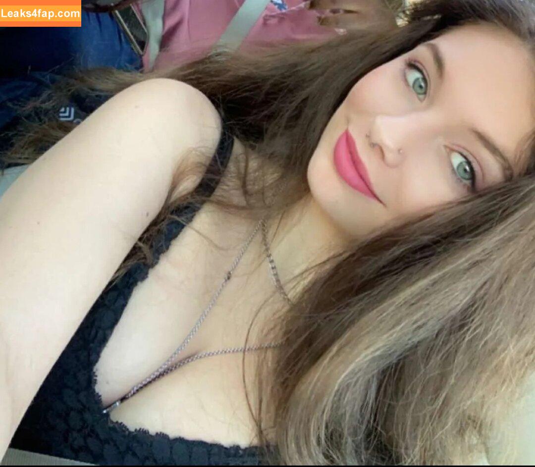 lydialoverenae / Slap_tastik / lydia_renae.xo leaked photo photo #0007