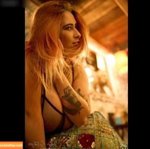 lydiareichelxx photo #0042
