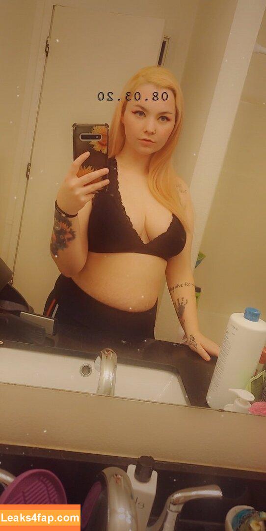 Lylacuteasducks / https: / lylacuteasducks21 leaked photo photo #0017