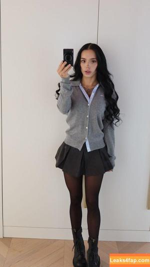 lyna_com photo #0113