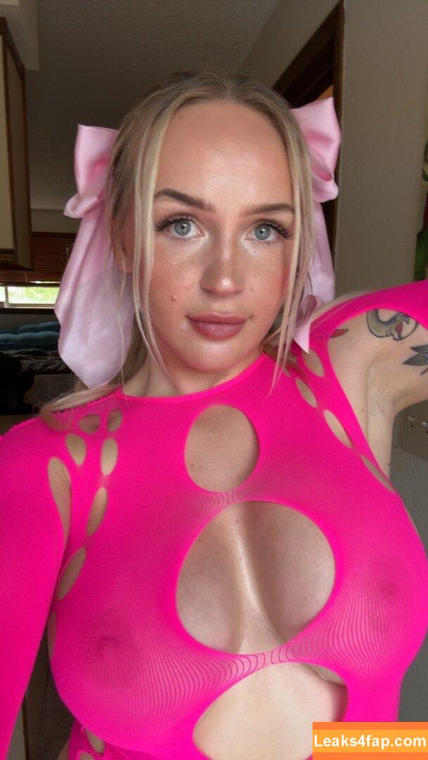 Lyndsi Sark /  leaked photo photo #0009