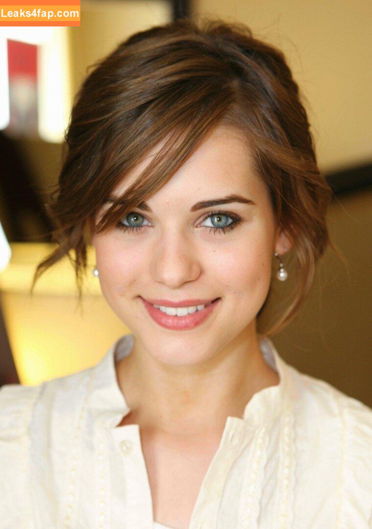 Lyndsy Fonseca / LyndsyMFonseca / lyndsyfonseca leaked photo photo #0002