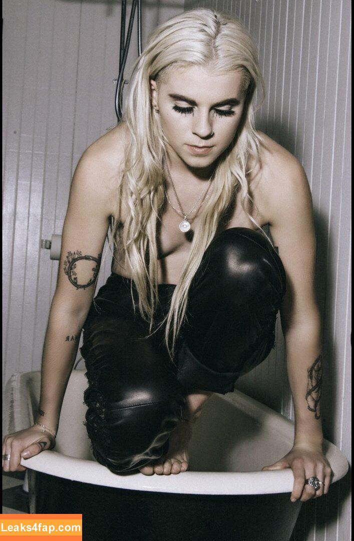 Lynn Gunn / lynngvnn leaked photo photo #0001