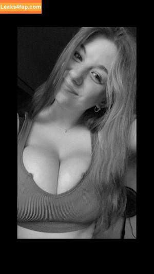 lynntoria photo #0007