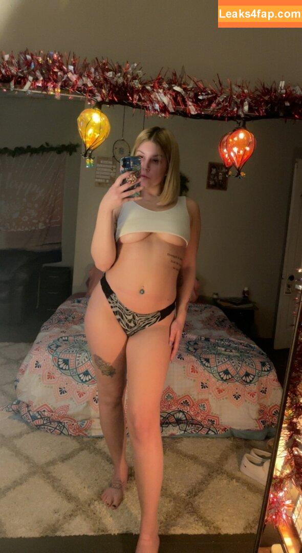 Lynsey Mare-Bear / lynseyb34 / mare-bear leaked photo photo #0001