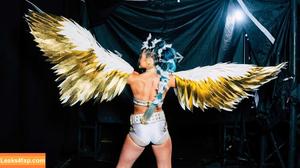 Lyra Valkyria photo #0335