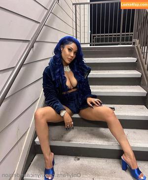 lyricaanderson photo #0023