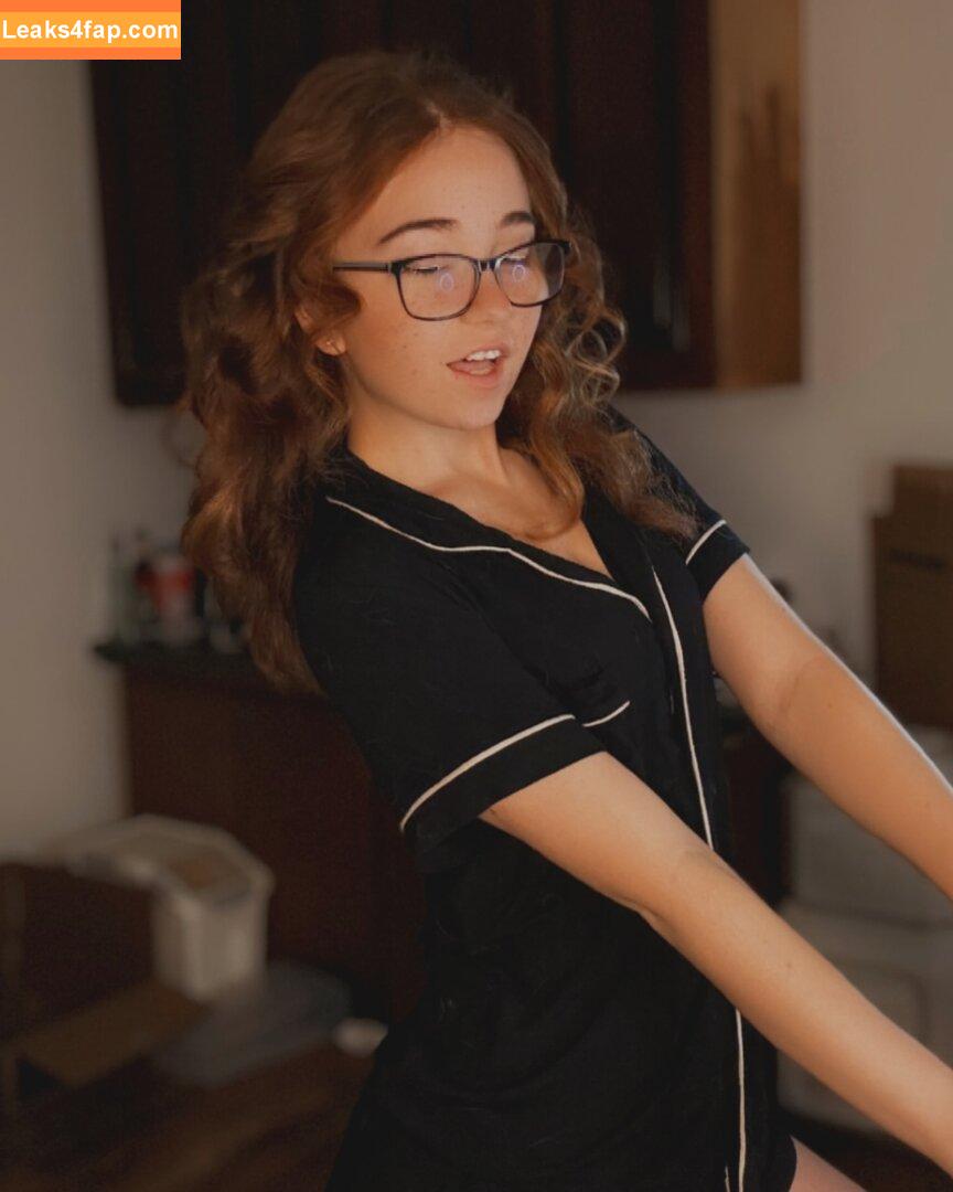 Lyssaurora /  leaked photo photo #0135